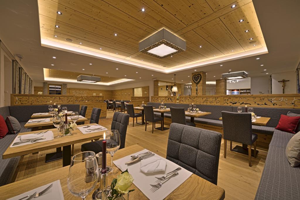 Hotel Kristall Гросарль Екстер'єр фото